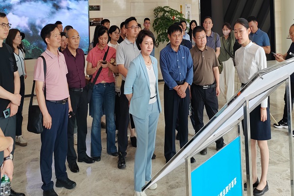民进雨花区工委赴成都开展绿心保护课题调研1