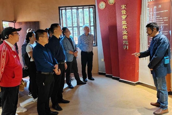 民进雨花区工委赴浏阳开展“凝心铸魂强根基、团结奋进新征程”主