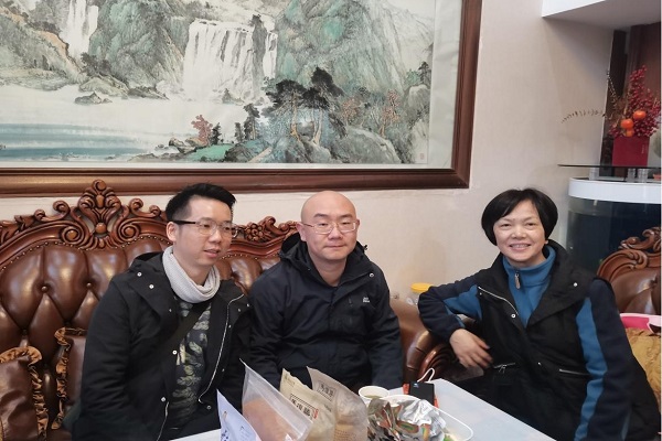 温暖关爱 情满人心——民进长沙市开福区工委一支部走访慰问老会