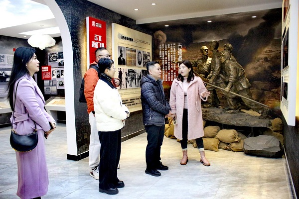 民进芙蓉区工委召开“同心耀东沙·奋进新时代”调研座谈会2