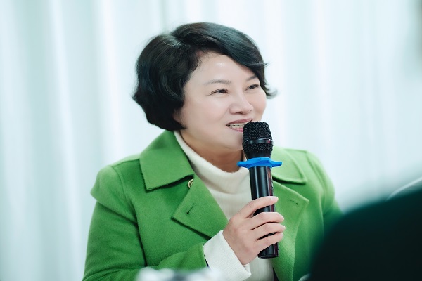 民进长沙市委会庆祝“三·八”国际妇女节座谈会成功召开4