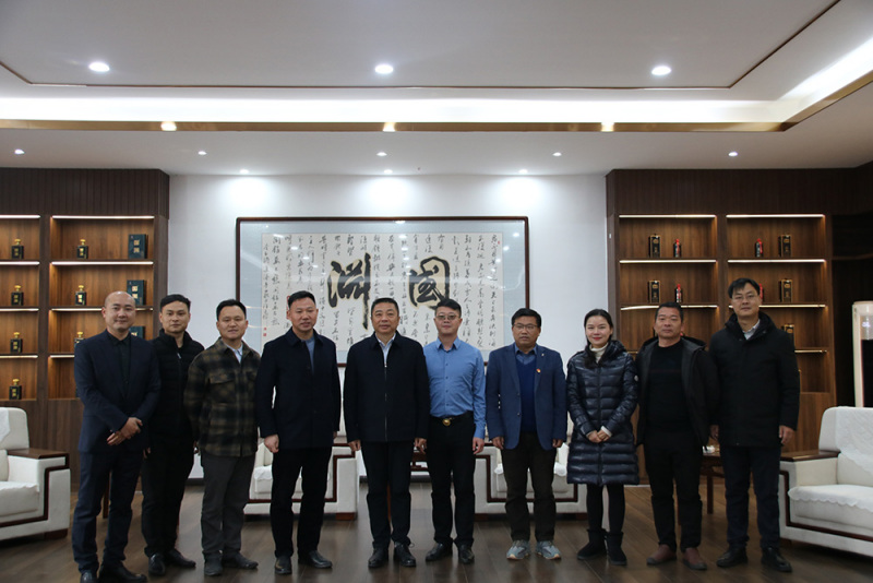 汨羅市市委書記朱平波蒞臨我廠指導工作