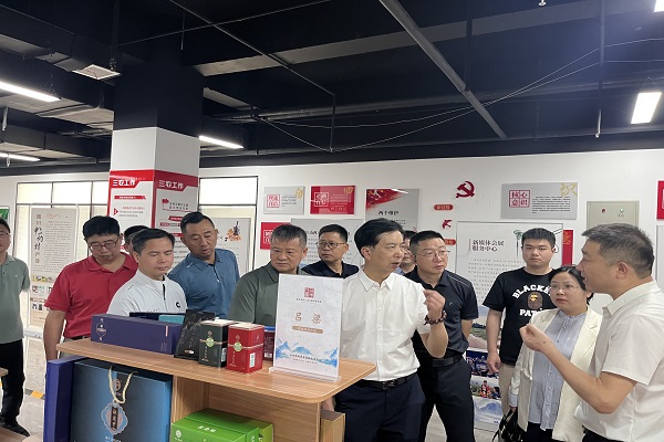 长沙民进企业家联谊会赴山西开展学习考察活动 (2)