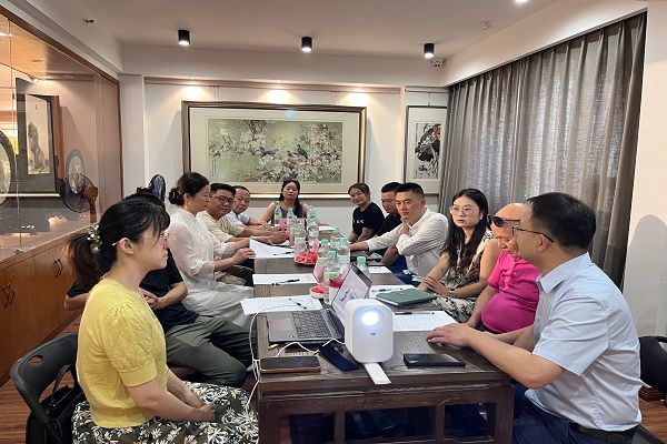 长沙民进企联会第六期私董会在柳建新刺绣艺术馆举行 (2)