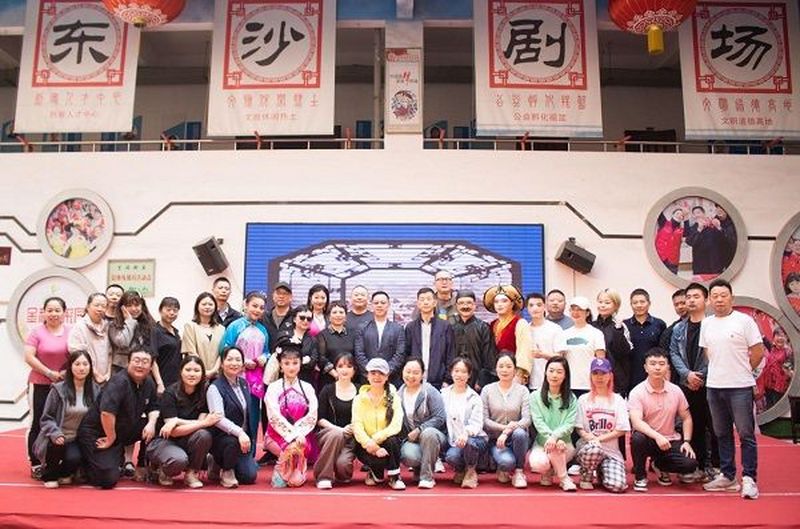 社会服务进社区 重阳共叙民进情