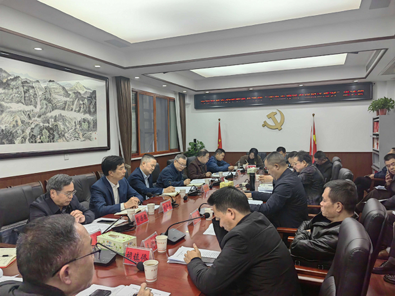 民进湖南省委会专职副主委黄铁华带队赴新邵县调研会员企业和“十五·五期间特色园区建设”规划