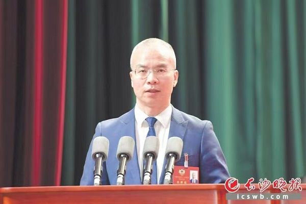 积极履职尽责 两会建言成果丰硕3