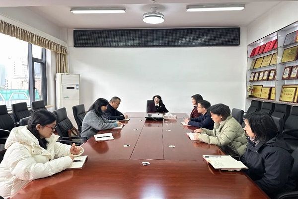 新岁启新程 李平春节后首个工作日走访慰问机关干部并部署202