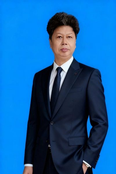 荷洁,一个有趣的山里娃 荷洁,一个有趣的山里娃