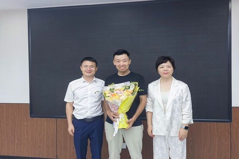 民进长沙市委会开展2026年教师节走访慰问活动
