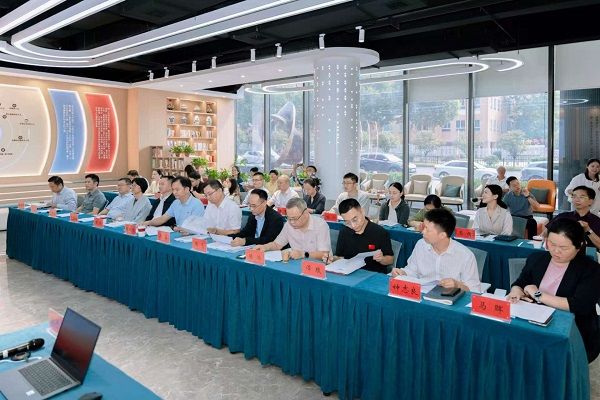 民进雨花区工委承办“同心议事厅(第五期)”2026年度重点调 民进雨花区工委承办“同心议事厅(第五期)”2026年度重点调